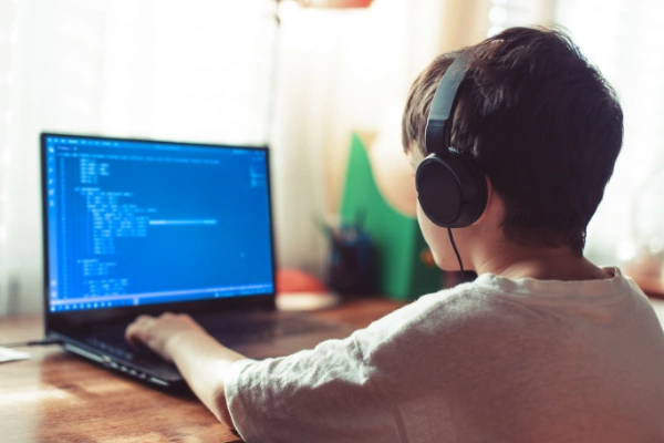 Student Coding Acellus STEM Học Sinh Code